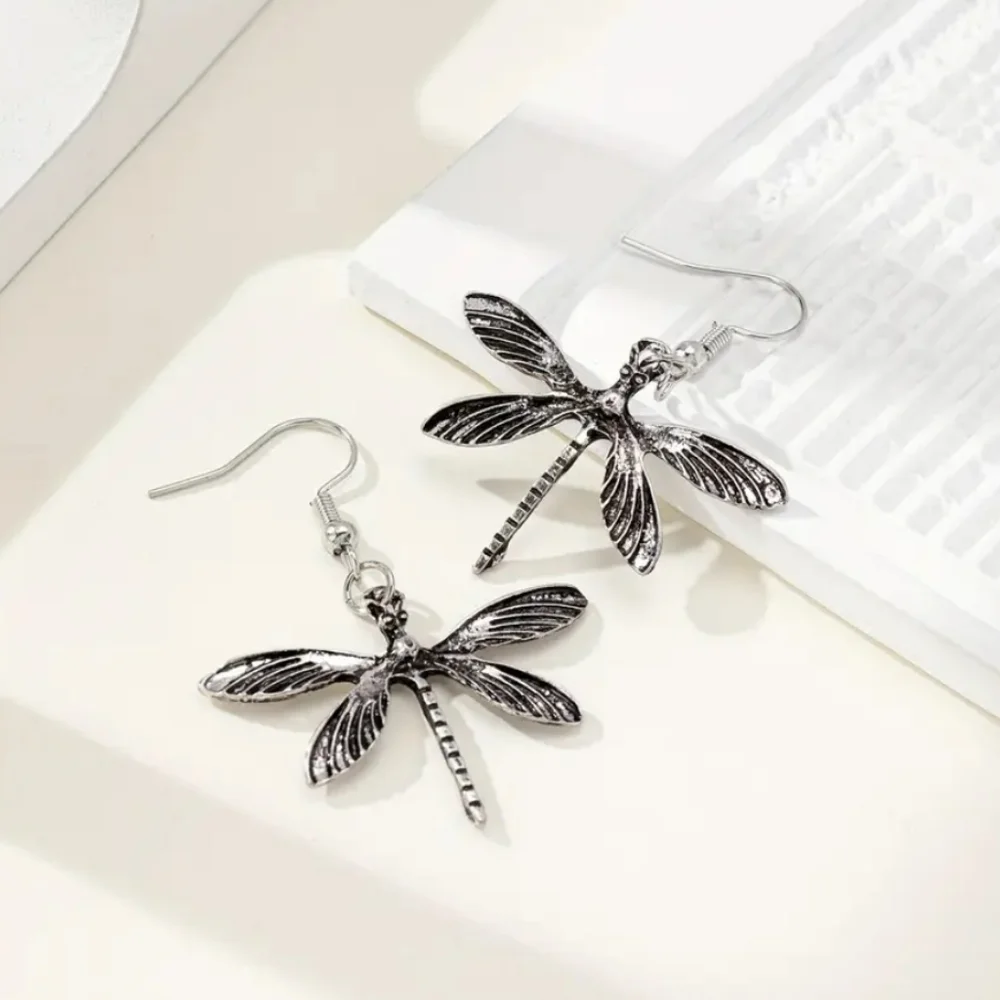 Dragonfly Earrings vintage inspired